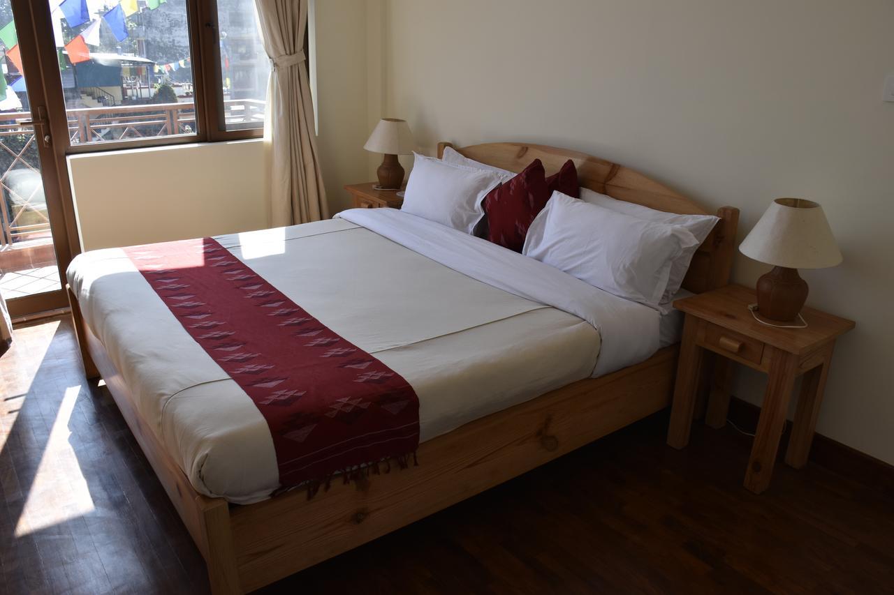 Rokpa Guest House Катманду Экстерьер фото